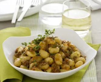 Gnocchi cosentini con ragù di agnello (Calabria)