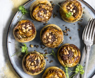 Mini tatin al carciofo e acciuga